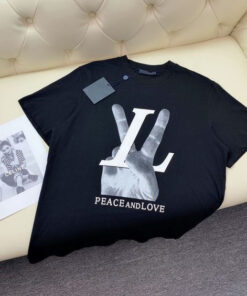 Limited Edition Luxury Brand Unisex T-shirt Hot Gift   PEA31167