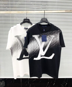 Limited Edition Luxury Brand Unisex T-shirt Hot Gift   LILT1084