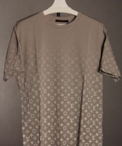 Limited Edition Luxury Brand Unisex T-shirt Hot Gift   PN2803014