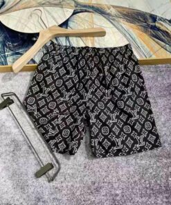 New Arrival Luxury Brand   Shorts Pants For Men Hot  PEA400107
