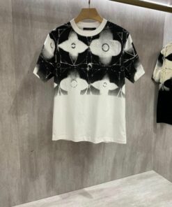 Limited Edition Luxury Brand Unisex T-shirt Hot Gift   PEA32051