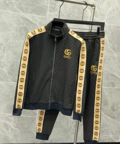 Limited Tracksuit  Luxury Unisex Hot Gift For Men  Gift PEA3
