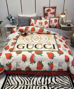 Best  Strawberrys Bedroom Set
