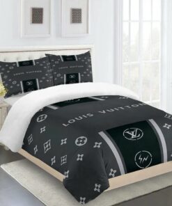 Fashion Logo Limited Luxury Brand Bedding Set Home Decor  LVT00101