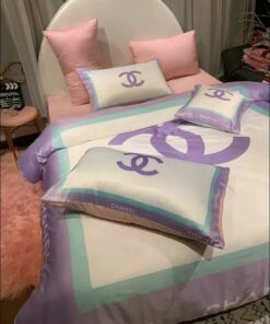 Chanel Logo Violet Printed Bedding Sets Quilt Sets Duvet Cover Luxury Brand Bedding Decor Bedroom Sets LVT00970