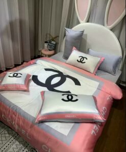 Chanel Logo Printed Bedding Sets Quilt Sets Duvet Cover Luxury Brand Bedding Decor Bedroom Sets LVT00972