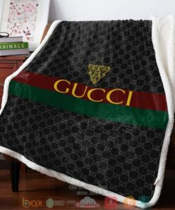 Luxury Brand Red Green Line Hive Pattern Black Fleece Blanket