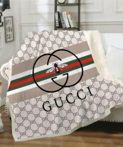 Luxury Brand Bee Logo Fashion Luxury Fleece Blanket Comfortable Blanket LVT00139