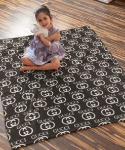Luxury Brand Dark Luxury Hot Logo Premium Blanket Fleece Home Decor LVT00160