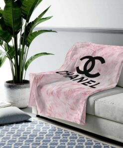 Chanel Pinky Fashion Luxury Brand Premium Blanket Fleece Home Decor LVT00197