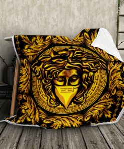 Golden Fashion Logo Luxury Brand Blanket Fleece Home Decor LVT00259