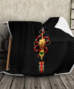 Luxury Brand Snake Black Fashion Logo Luxury Blanket Fleece Home Decor LVT00261