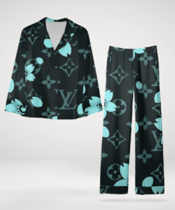 2022  Pajamas – DN08619