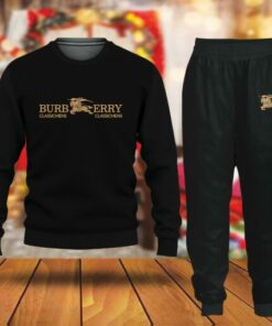 Luxury Brand Sweater and Sweatpants HD2606