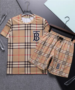 New Arrival Luxury Brand Unisex T-shirt Hot Gift PEA345336