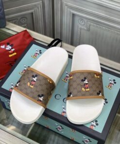 Limited Edition  Unisex Slippers PEA345510