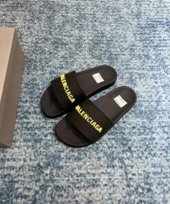 Limited Edition  Unisex Slippers PEA345530