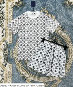 New Arrival Luxury Brand Unisex T-shirt Gift Hot  PEA345649