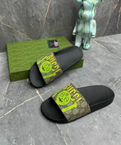 Limited Edition Unisex Slippers PEA345893