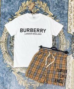Limited Edition Luxury Brand Unisex T-shirt Hot Gift PEA346080