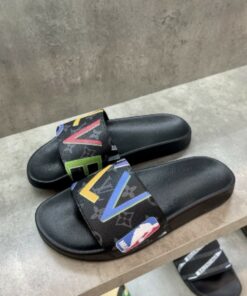 Limited Edition Unisex Slippers PEA346090